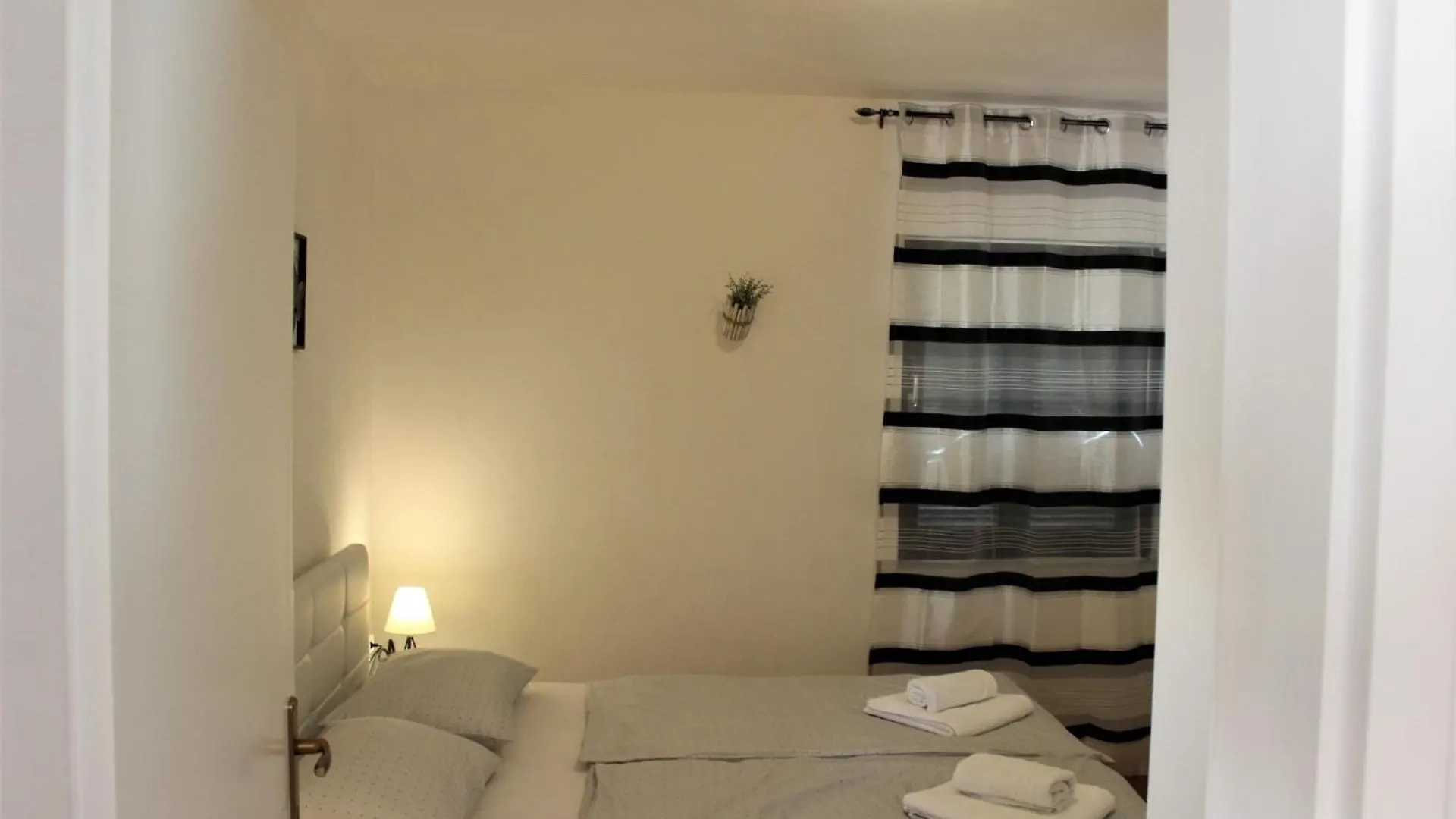 Apartment Zeljko-Mit Pool, 200M Vom Meer Silo   Silo (Krk)